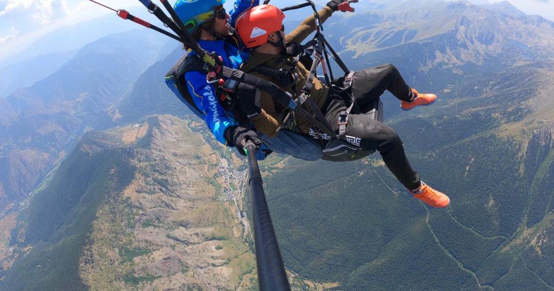 Parapent Entrenúvols Pirineu